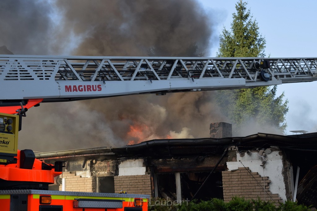 Feuer 2 Y Explo Koeln Hoehenhaus Scheuerhofstr P1096.JPG